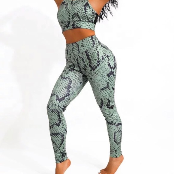 Snake print leggings set - Picture 3 of 5